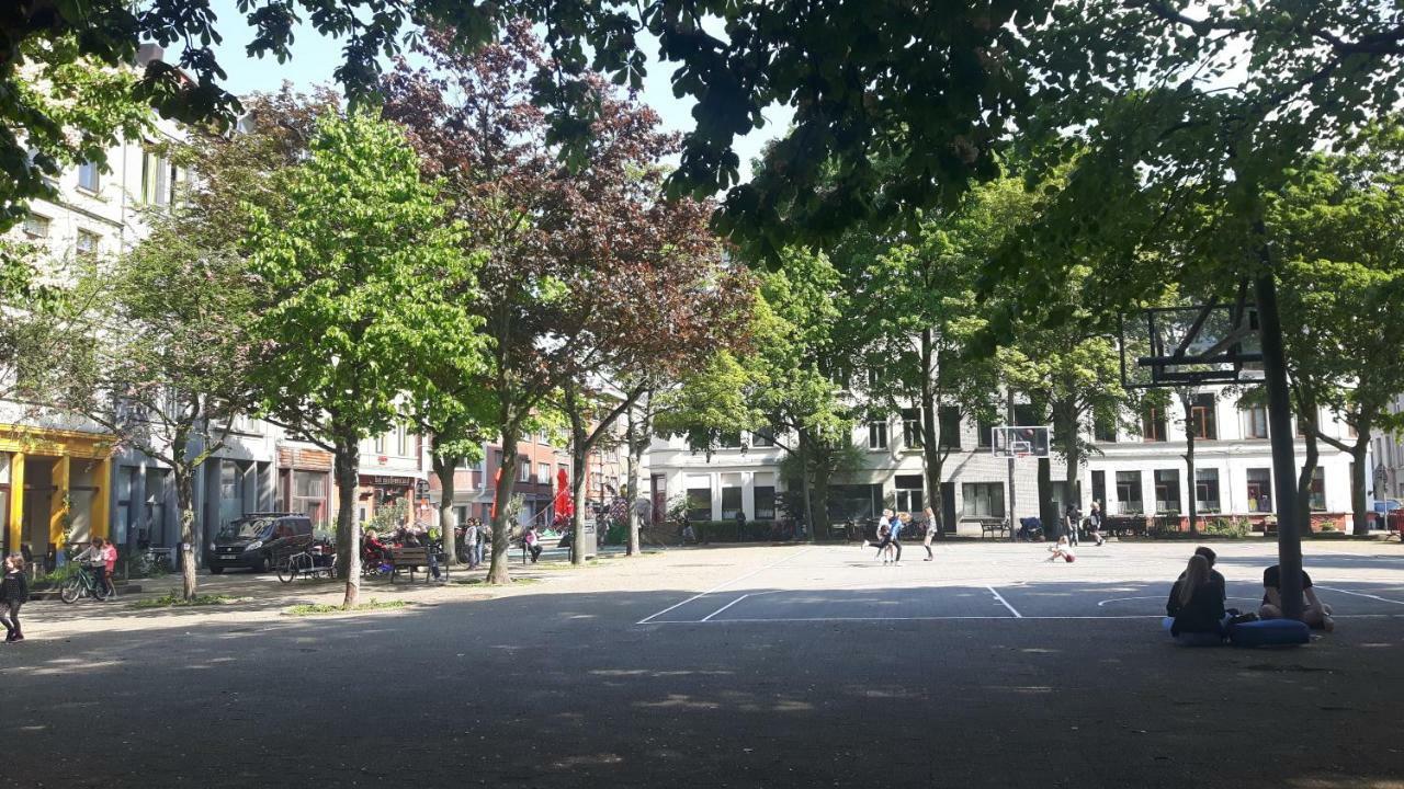 Boutique Holiday Home Zaliginantwerpen 77 Екстериор снимка