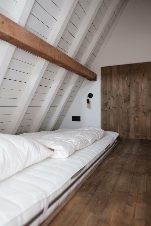 Boutique Holiday Home Zaliginantwerpen 77 Екстериор снимка
